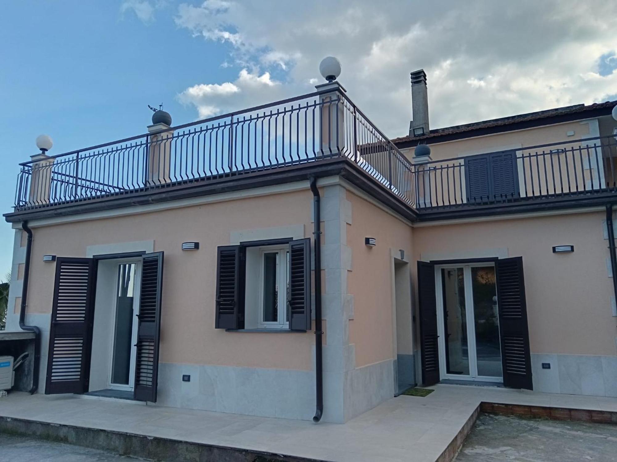 Abbentu Apartman Zafferana Etnea Kültér fotó